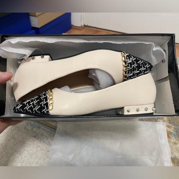 NIB Women Size 7.5 (Euro Size 38) SHEIN Tweed Cap Toe Chain Trim Flats In Black - Picture 12 of 13